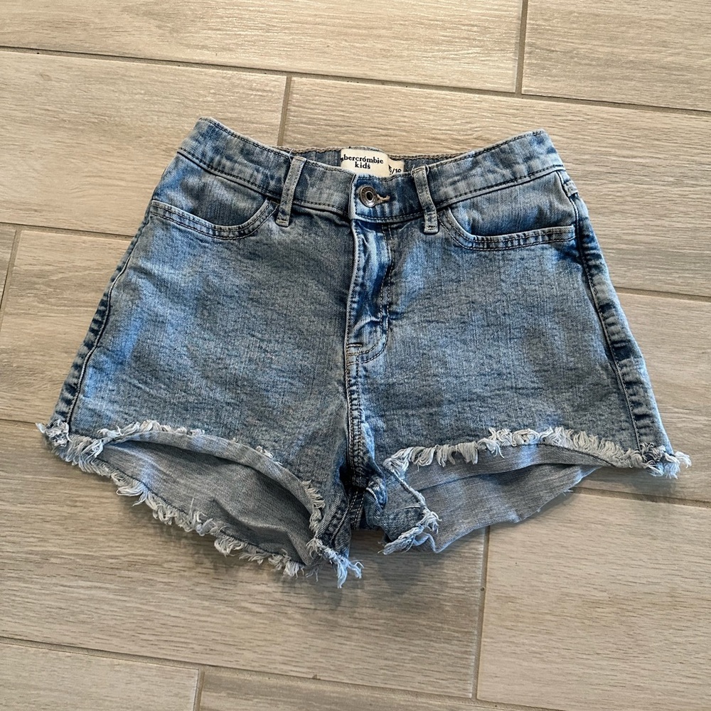 Abercrombie kids shorts